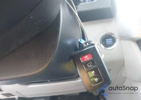 2017 Toyota Highlander Xle from USA, damaged, VIN 5TDKZRFH2HS517308